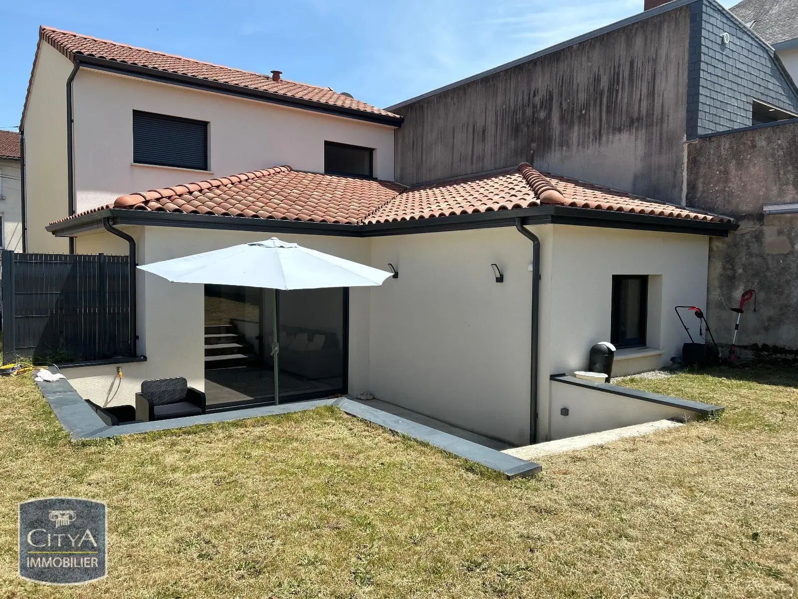 Photo 9 Maison 5 pièces 106m²