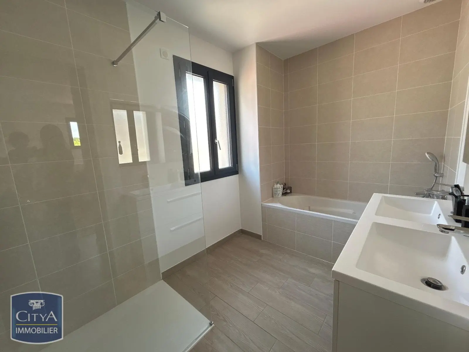 Photo 8 Maison 5 pièces 106m²