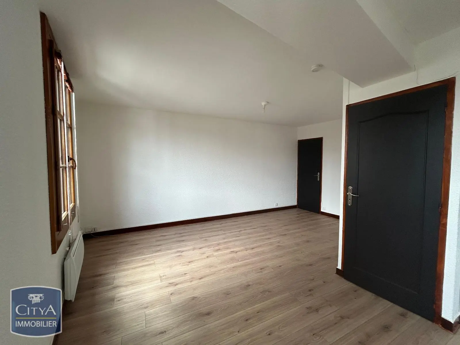 Photo 2 Appartement 1 pièce 32.8m²