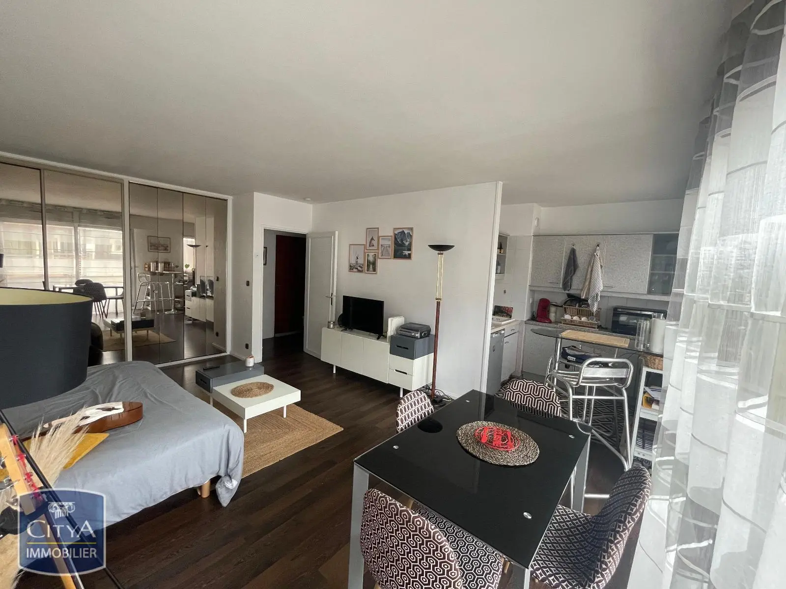 Photo 1 Appartement 1 pièce 32.3m²