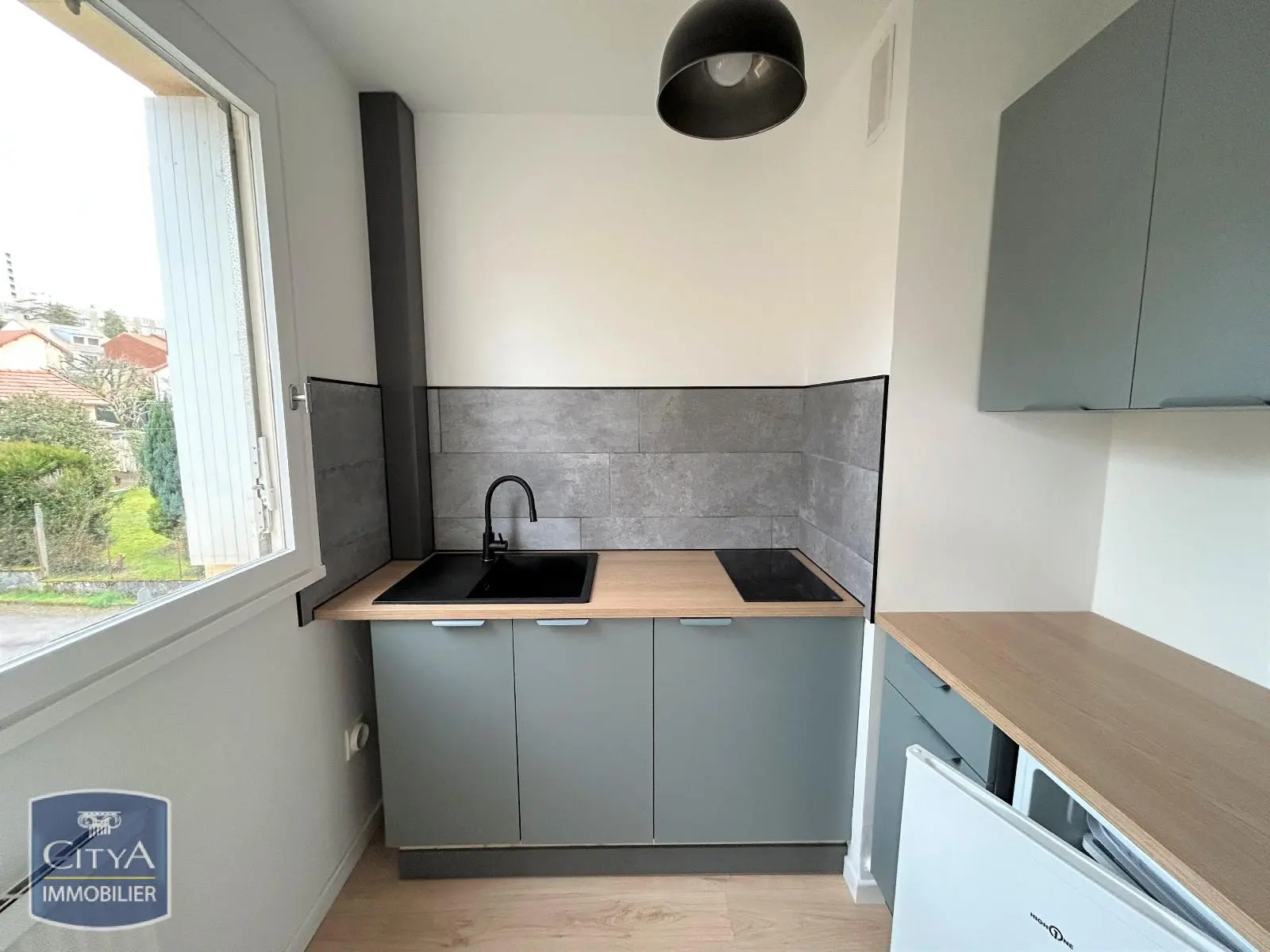 Photo 1 Appartement 1 pièce 26.88m²