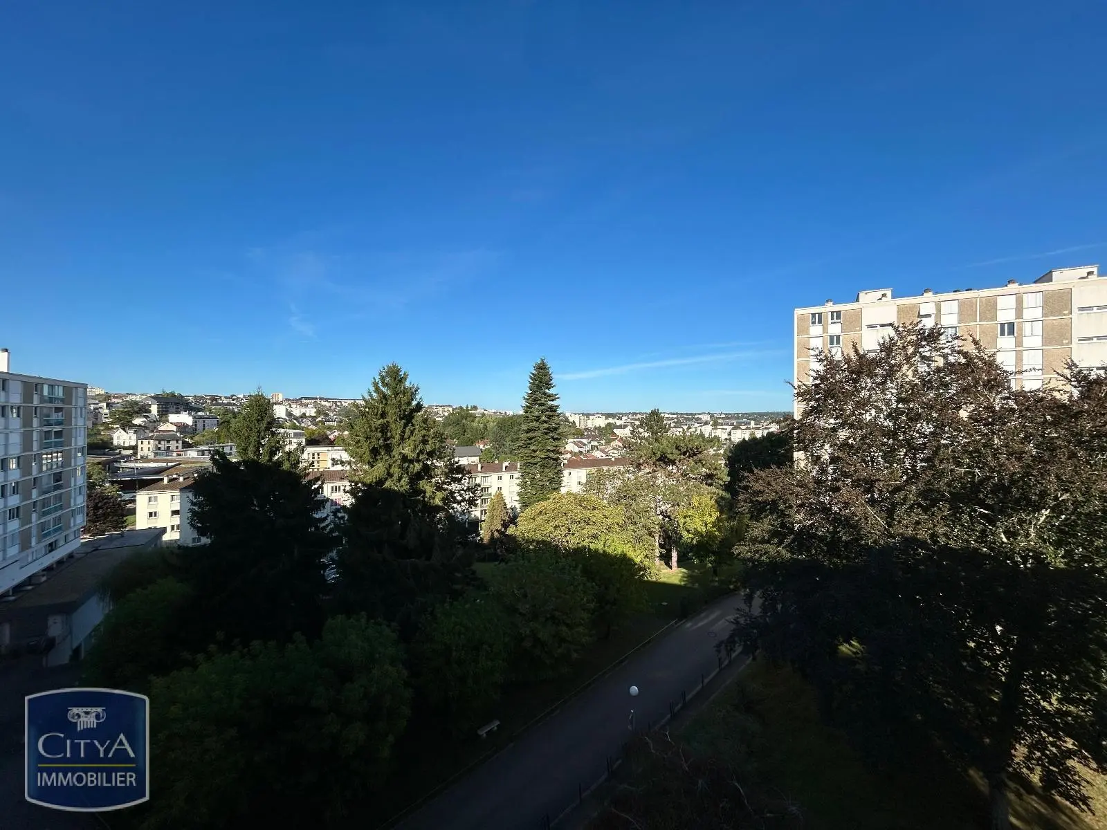 Photo 12 Appartement 5 pièces 81.61m²
