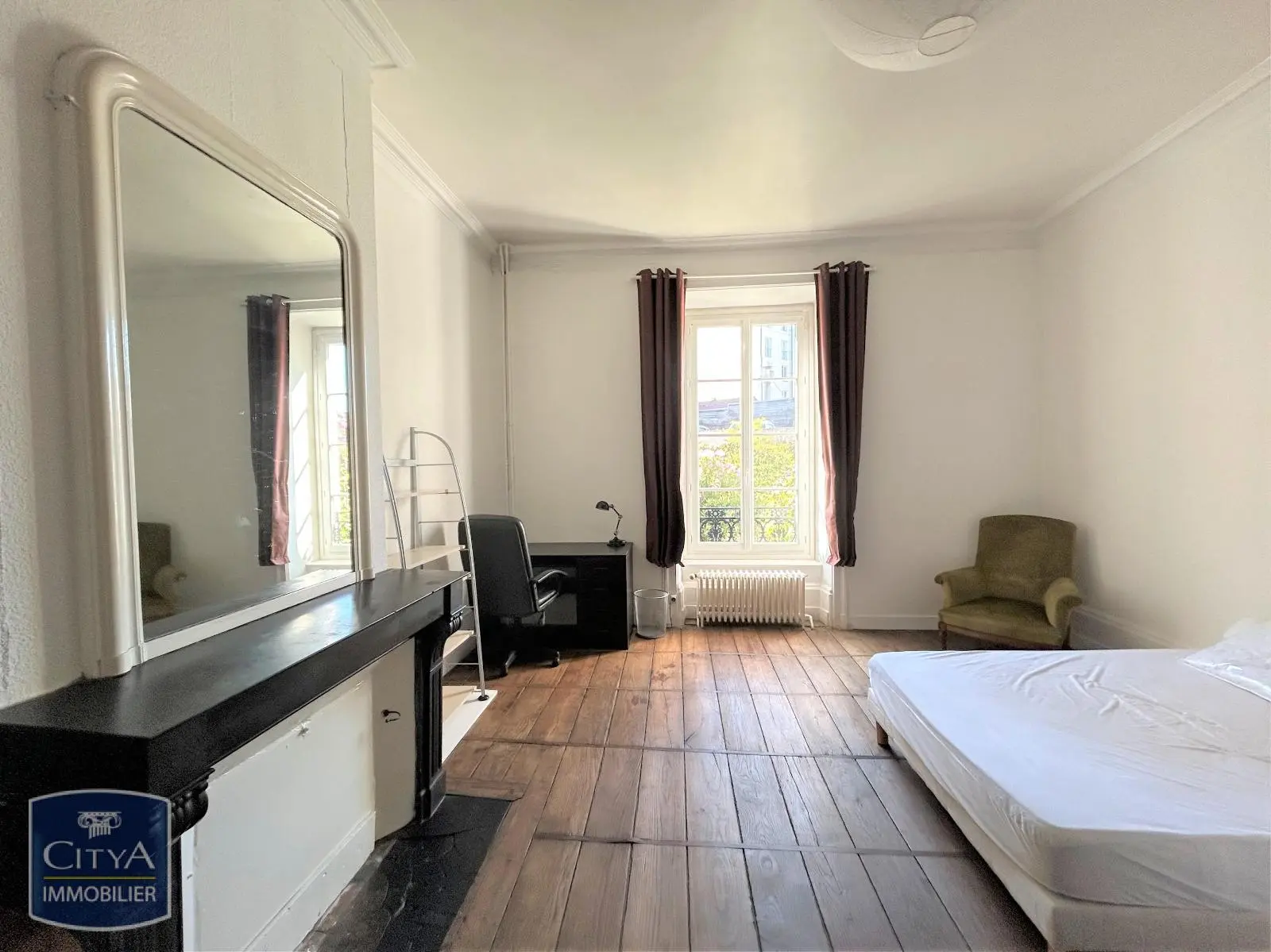 Photo 1 Appartement 1 pièce 30.85m²
