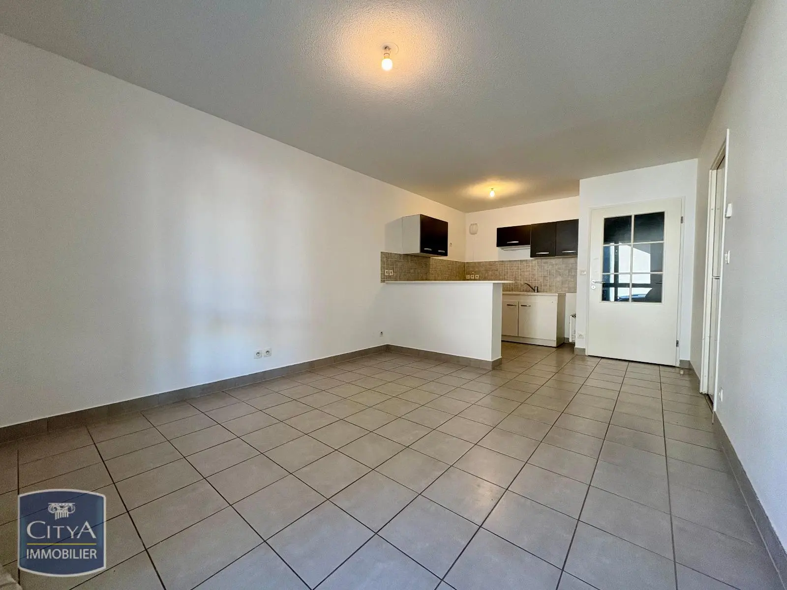 Photo 2 Appartement 2 pièces 43m²