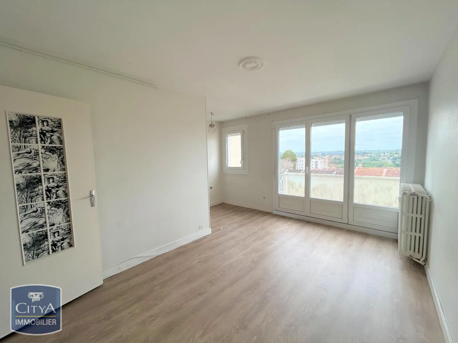 Photo 1 Appartement 1 pièce 22.01m²