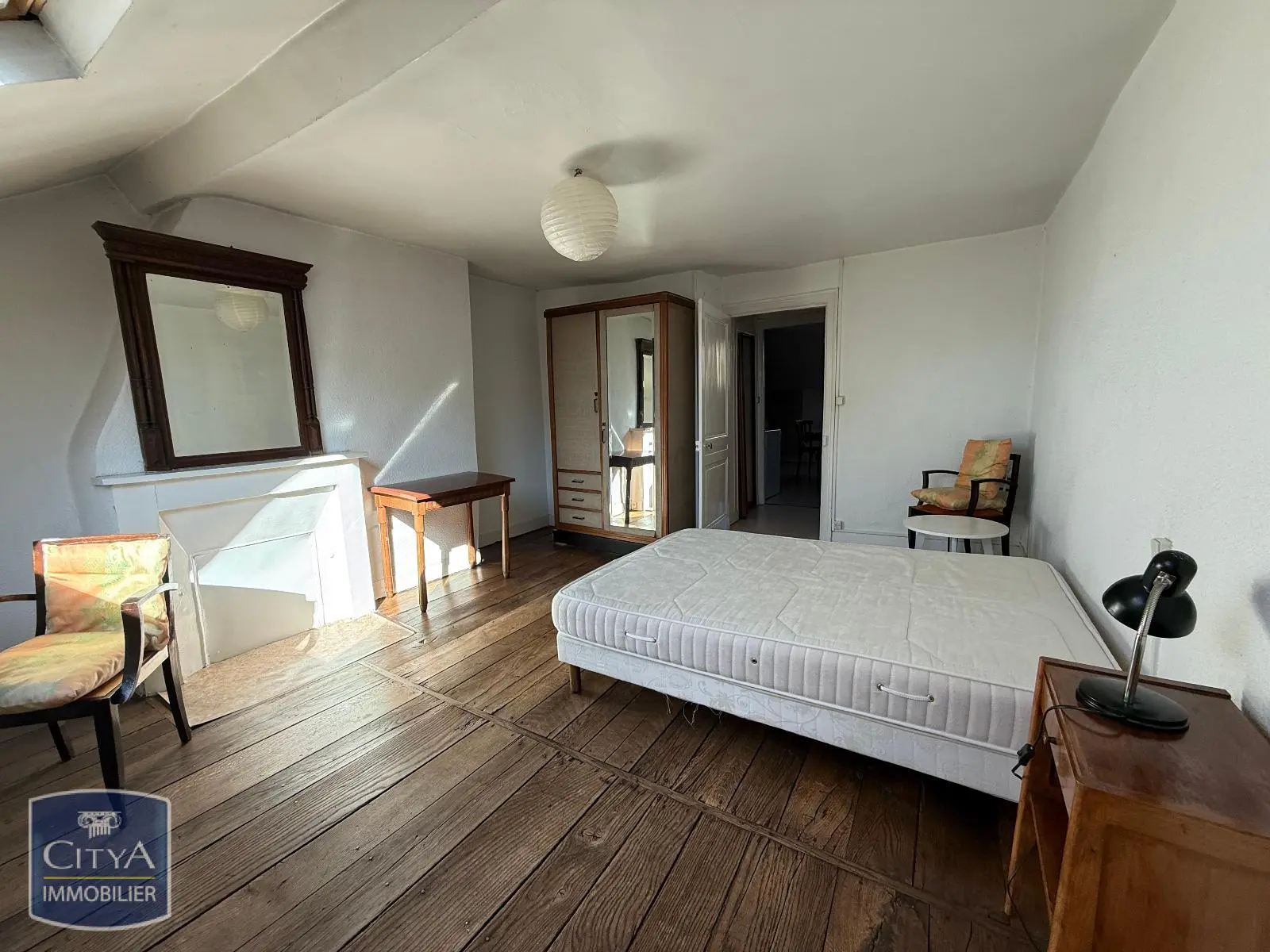 Photo 2 Appartement 1 pièce 34m²