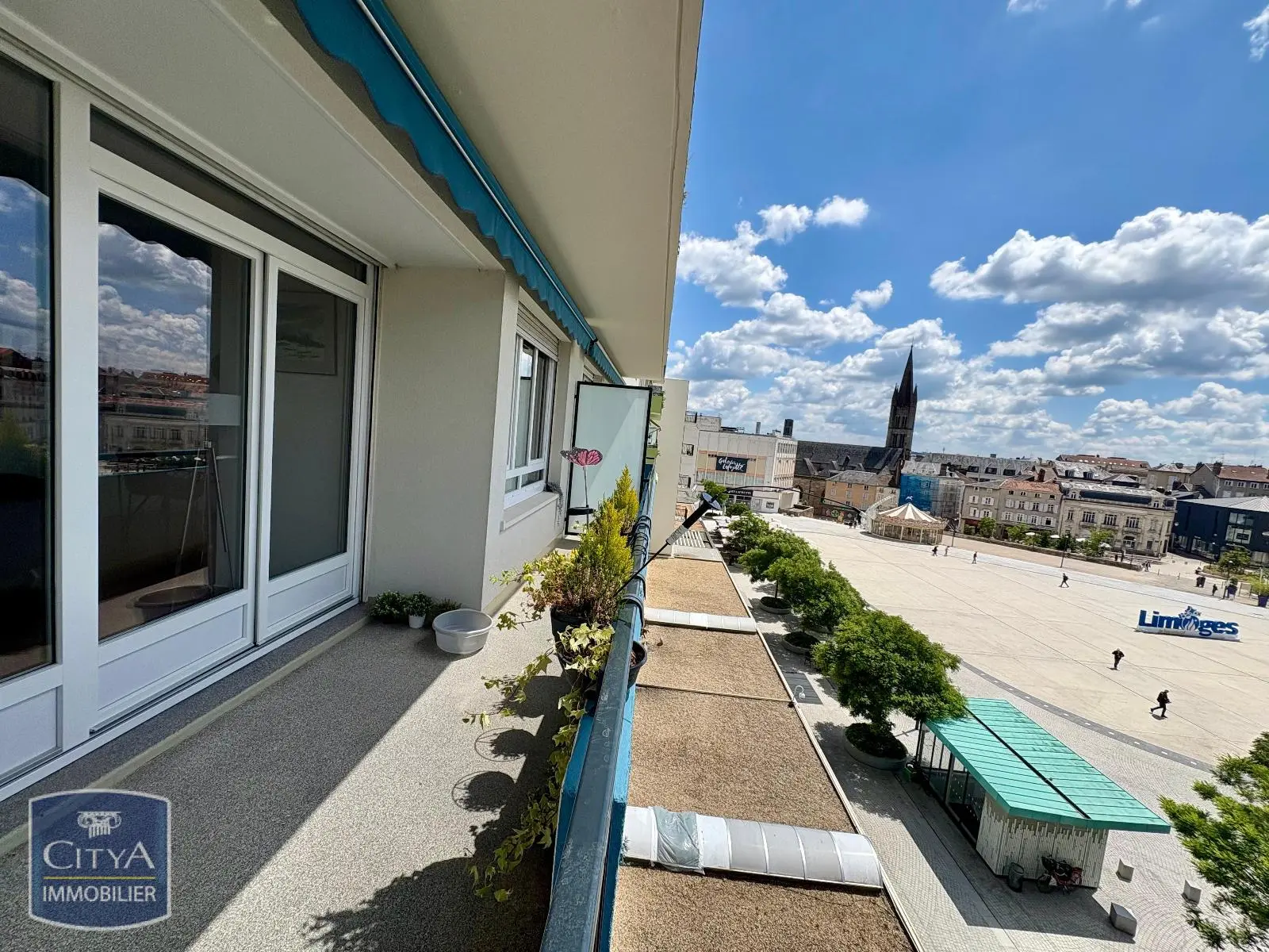 Photo 2 Appartement 6 pièces 110m²