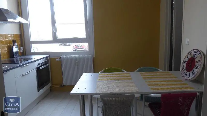 Photo 3 Appartement 1 pièce 10.86m²
