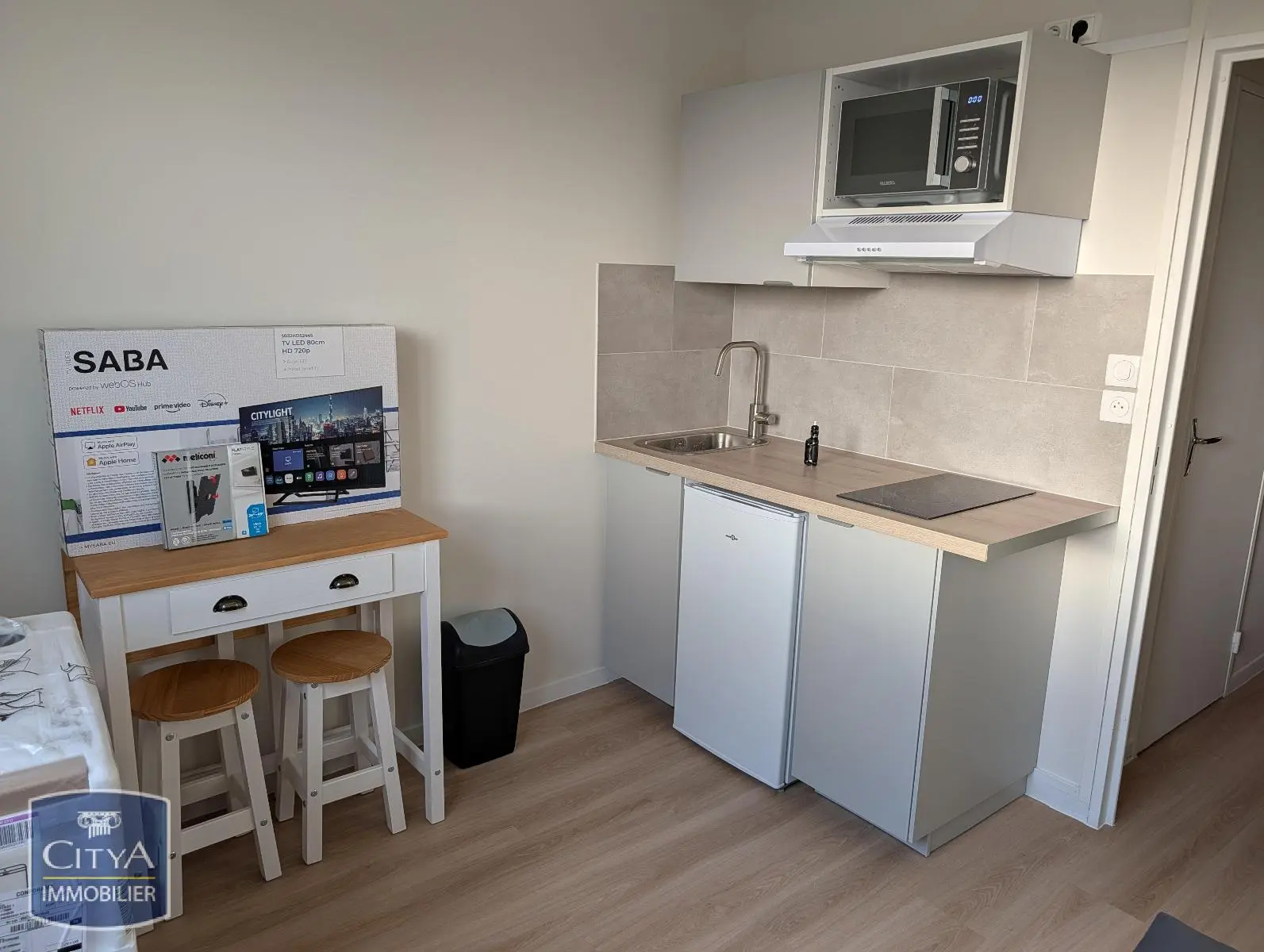 Photo 1 Appartement 1 pièce 14.15m²