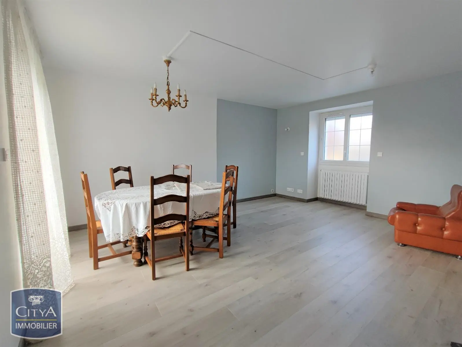 Photo 9 Maison 5 pièces 147m²