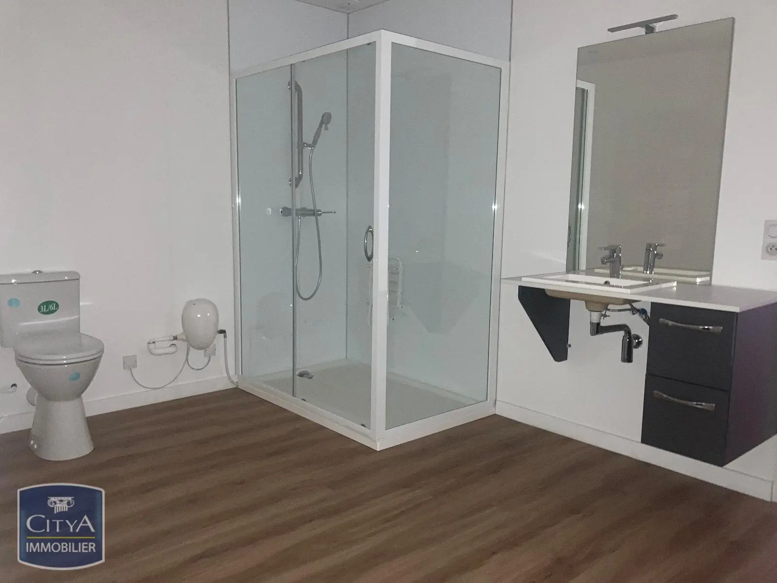 Photo 2 Appartement 1 pièce 35m²