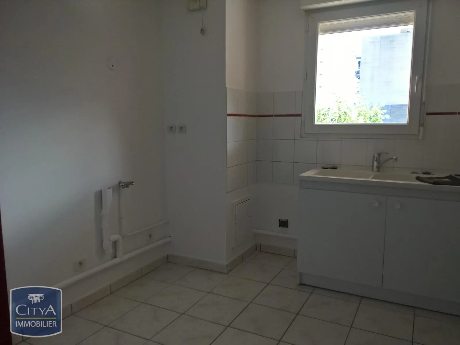Photo 1 Appartement 4 pièces 81.14m²