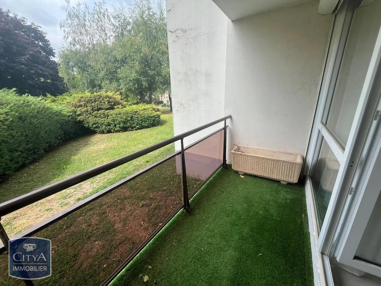 Photo 3 Appartement 1 pièce 10.86m²