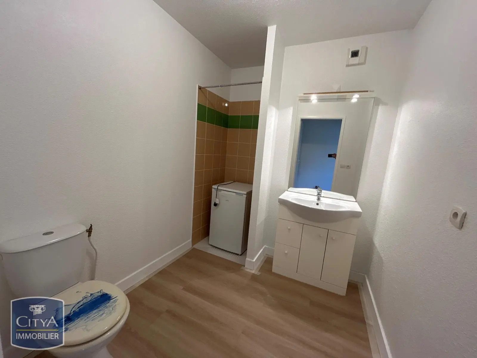 Photo 3 Appartement 1 pièce 23.96m²