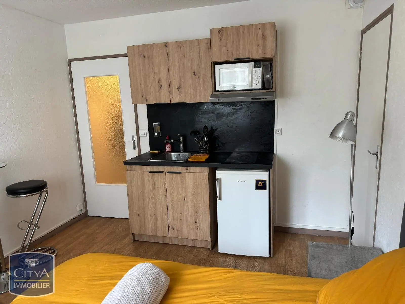 Photo 1 Appartement 1 pièce 18.03m²