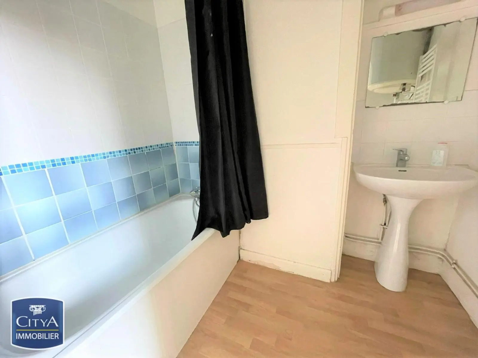 Photo 3 Appartement 1 pièce 15.85m²