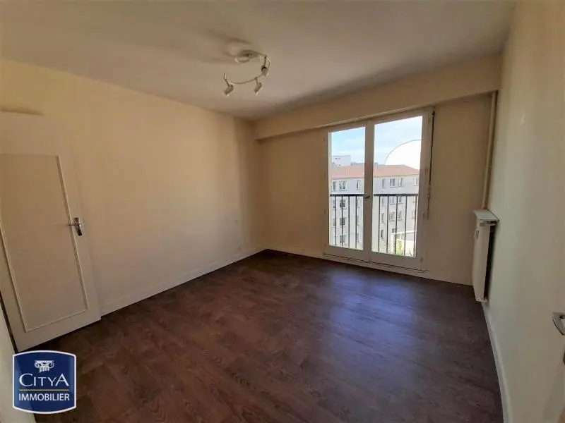 Photo 3 Appartement 3 pièces 77.47m²
