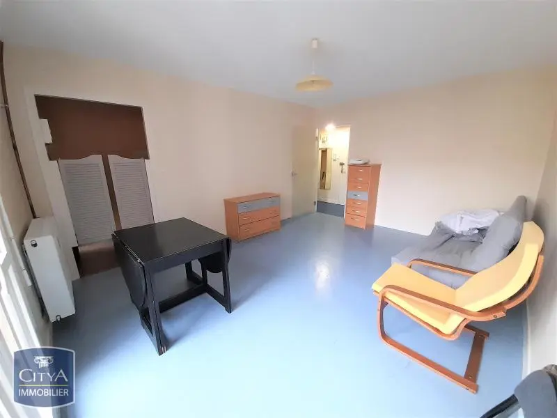 Photo 1 Appartement 1 pièce 30.31m²