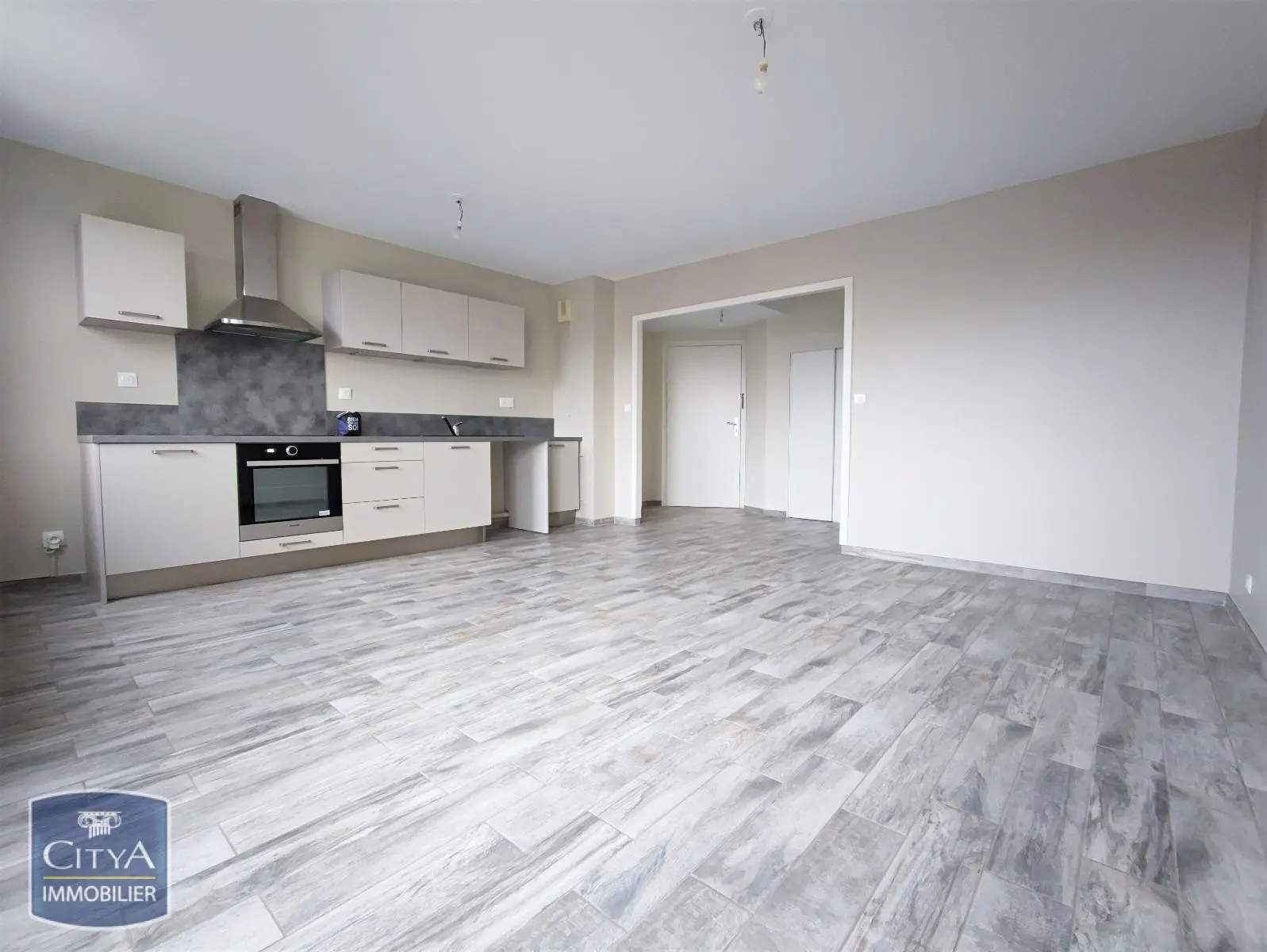 Photo 3 Appartement 2 pièces 49m²