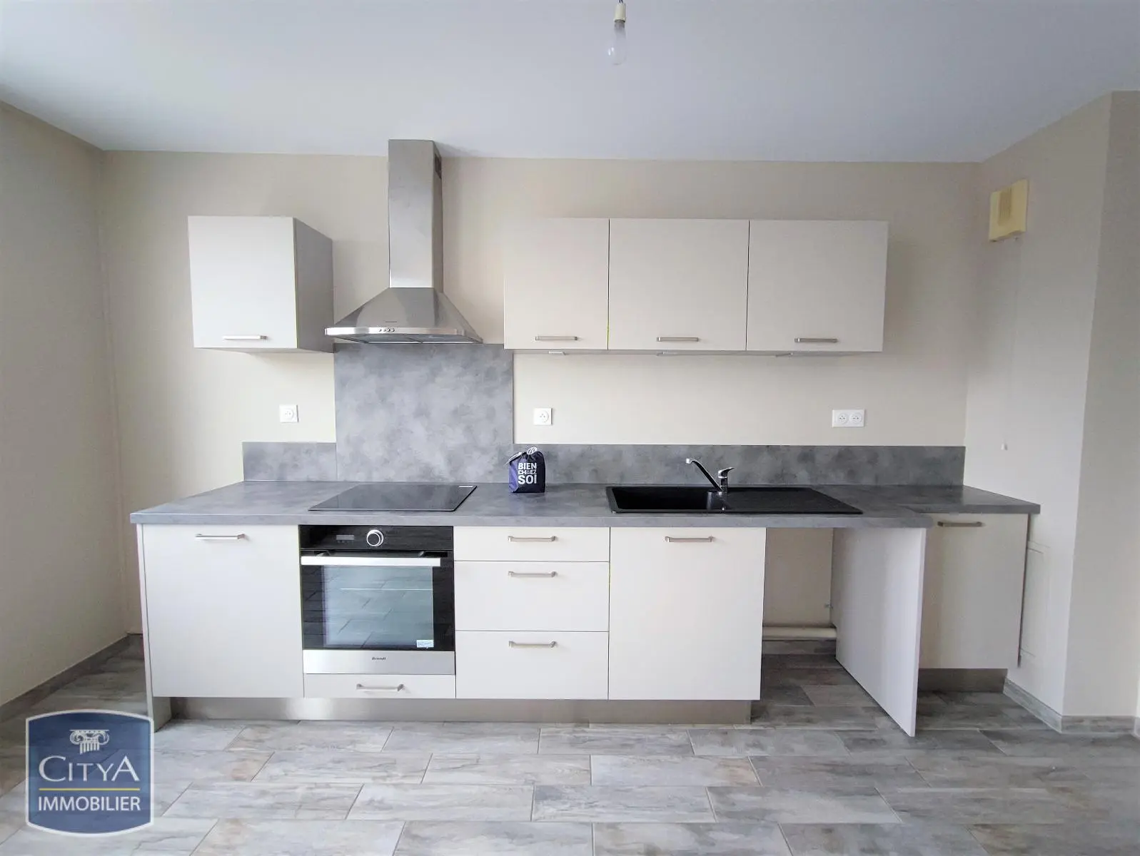 Photo 1 Appartement 2 pièces 49m²