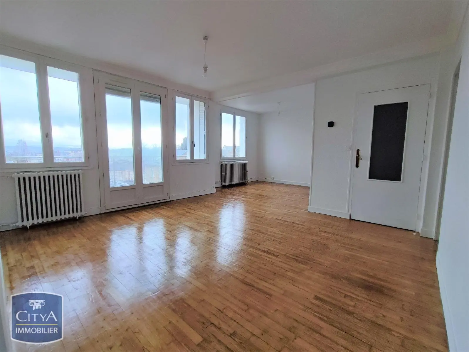 Photo 3 Appartement 4 pièces 61.35m²