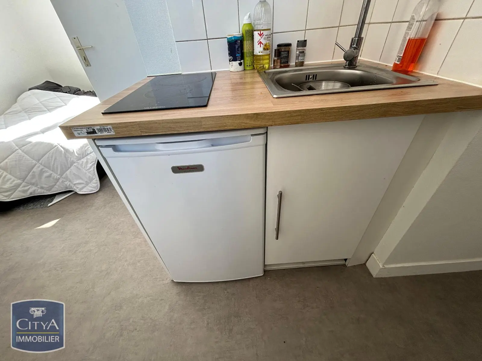 Photo 3 Appartement 1 pièce 15.74m²
