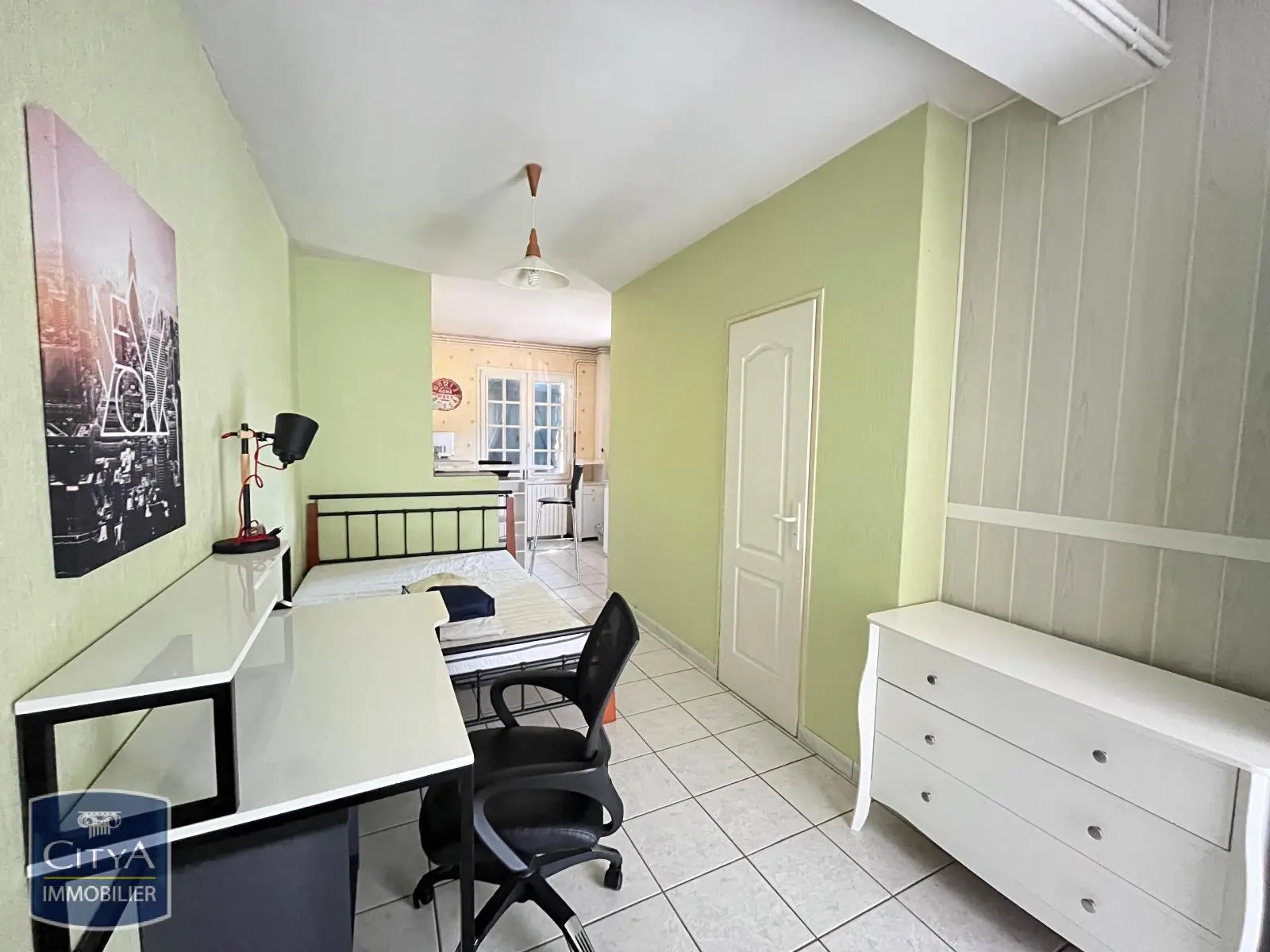 Photo 1 Appartement 1 pièce 21.85m²