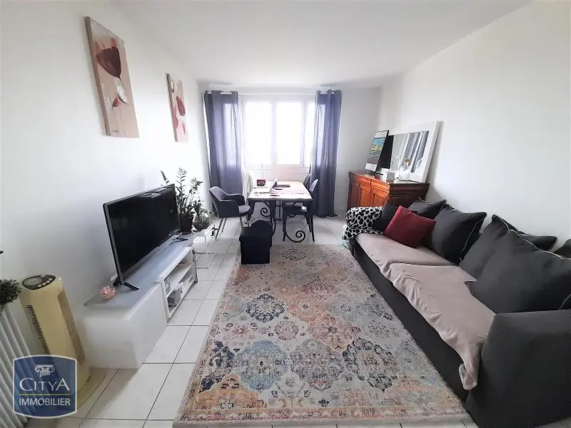 Photo 2 Appartement 4 pièces 77.72m²