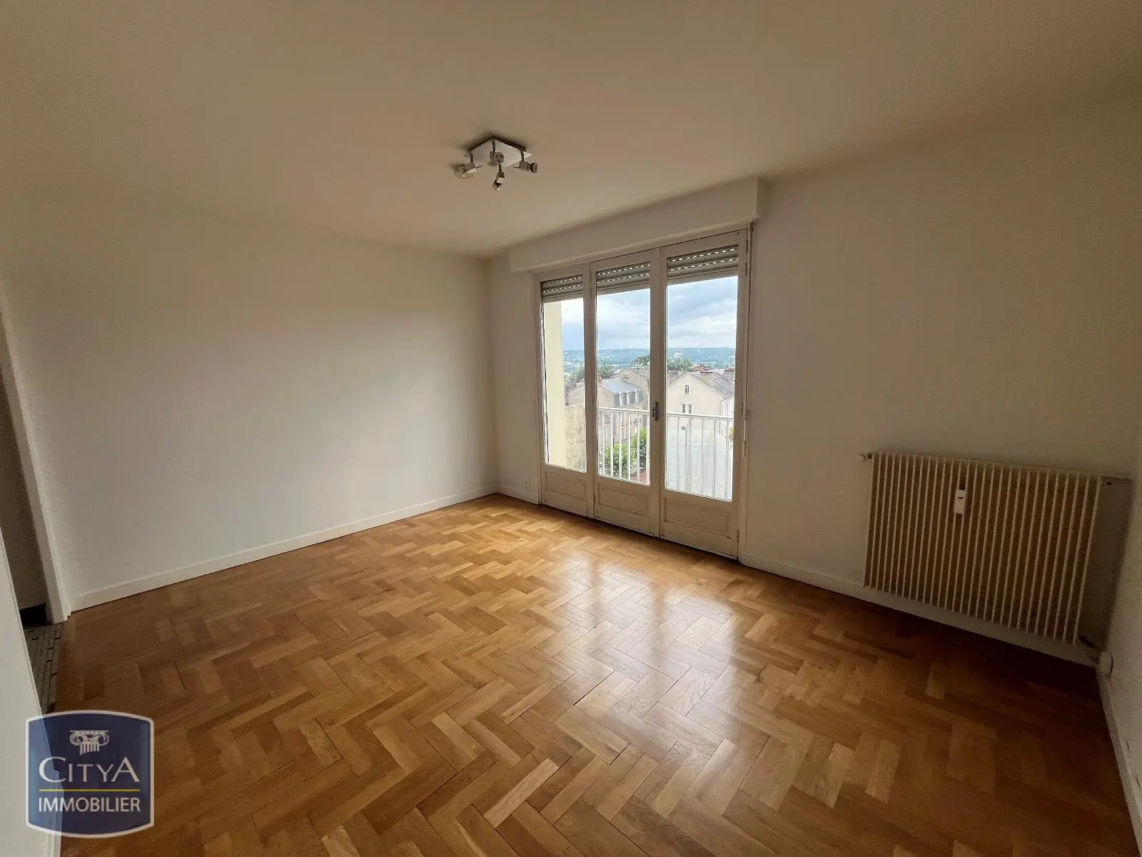 Photo 2 Appartement 1 pièce 25m²