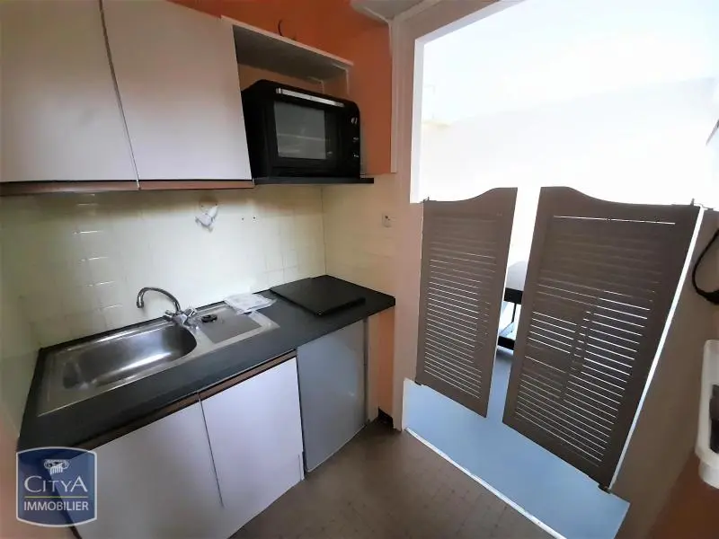 Photo 2 Appartement 1 pièce 30.31m²