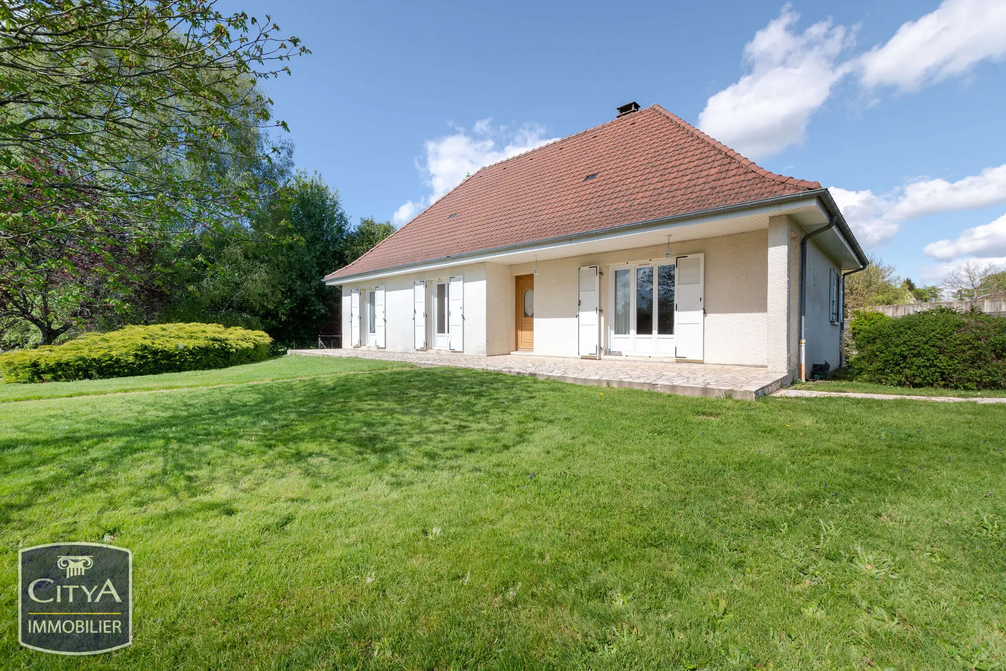 Photo 1 Maison 4 pièces 110m²