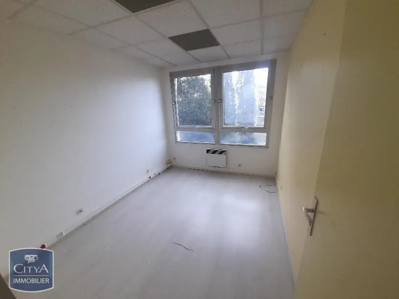 Photo 8 Fonds De Commerce 121m²