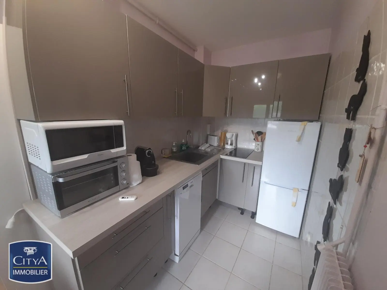 Photo 2 Appartement 1 pièce 30.29m²