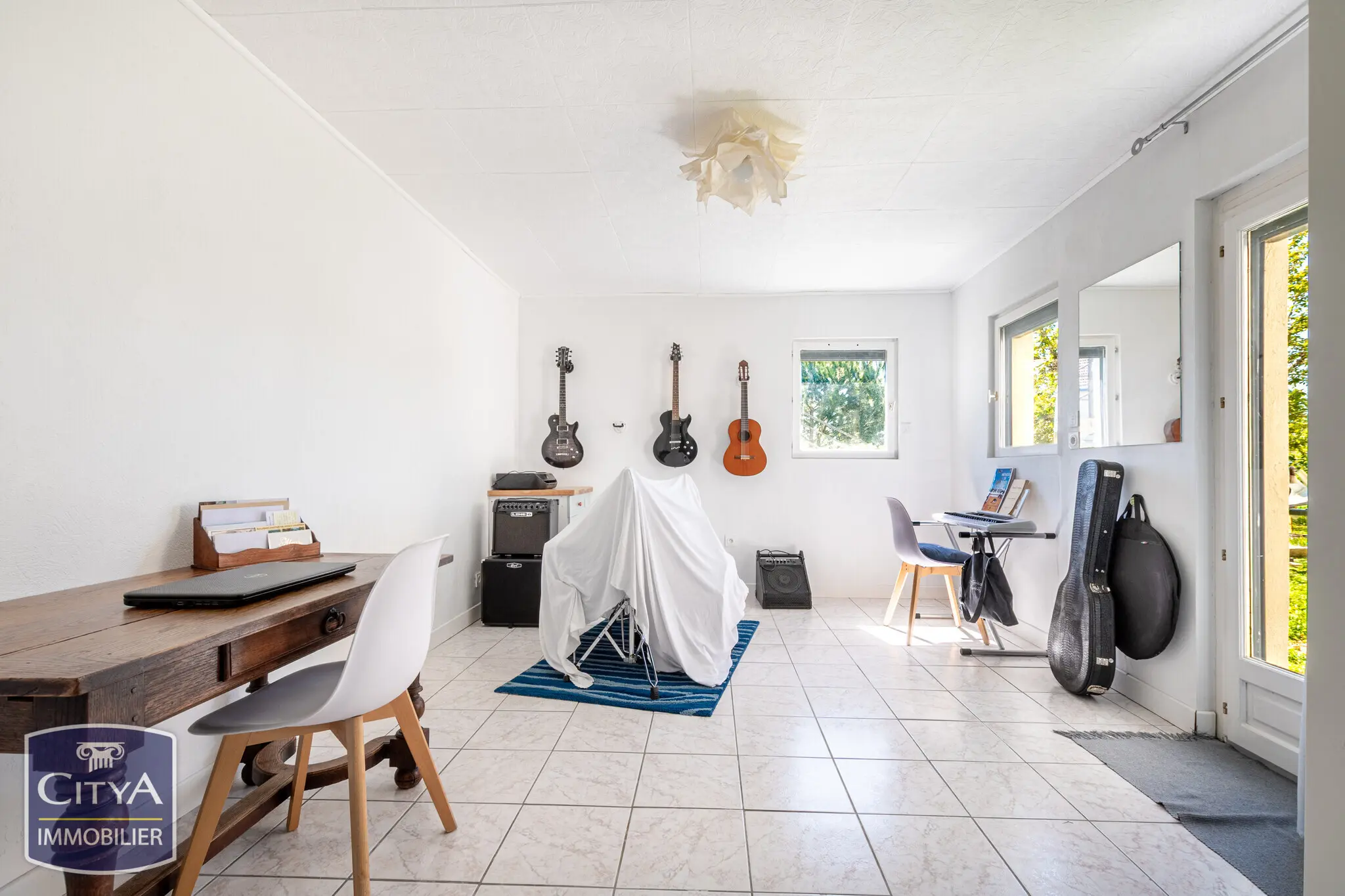 Photo 15 Maison 8 pièces 175m²