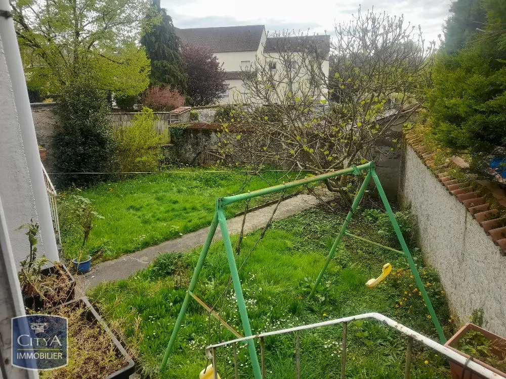 Photo 8 Maison 10 pièces 233m²