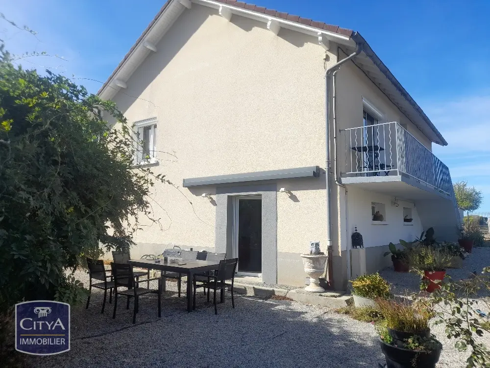 Photo 1 Maison 4 pièces 134m²