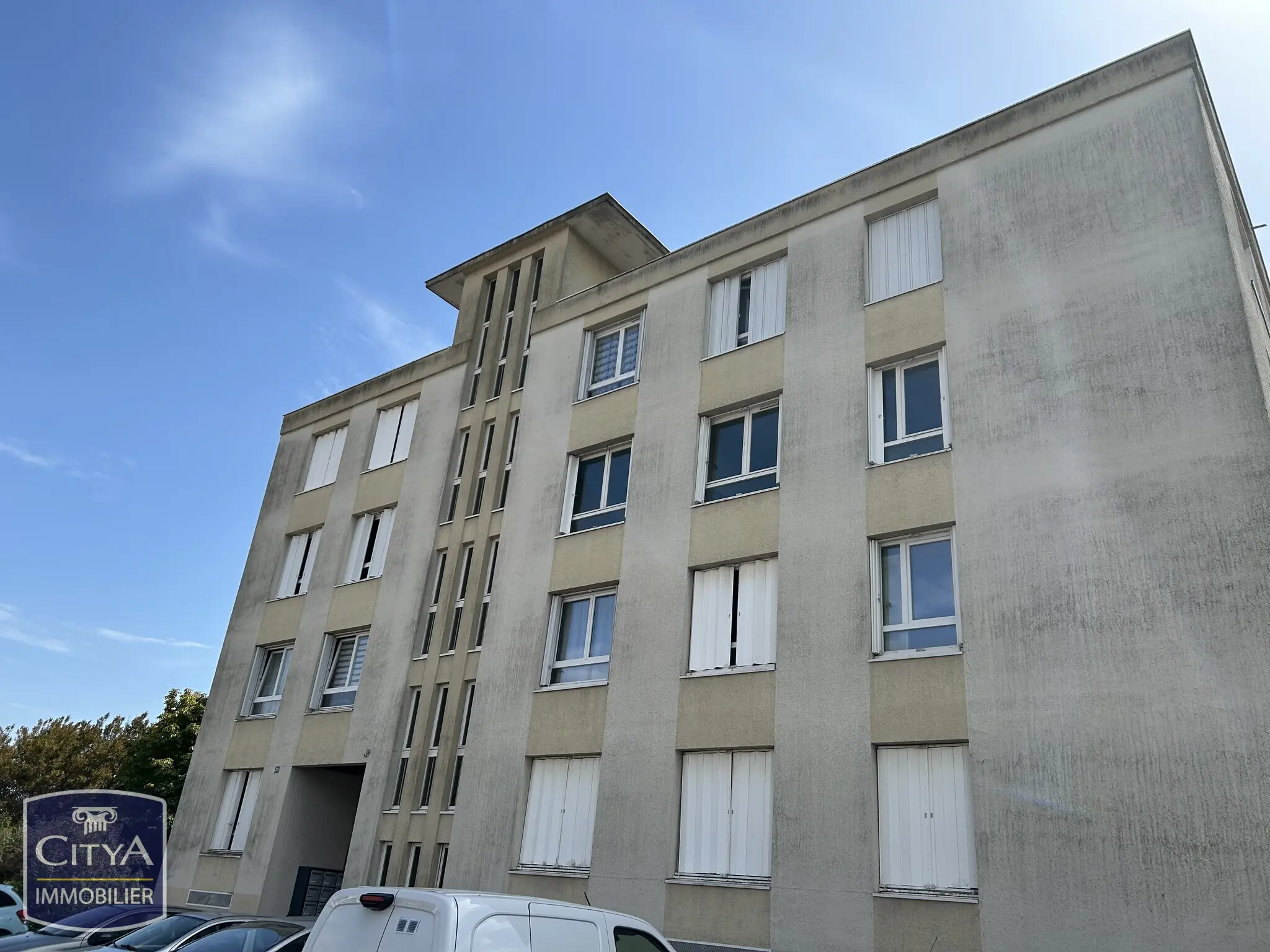 Photo 1 Appartement 4 pièces 82.71m²