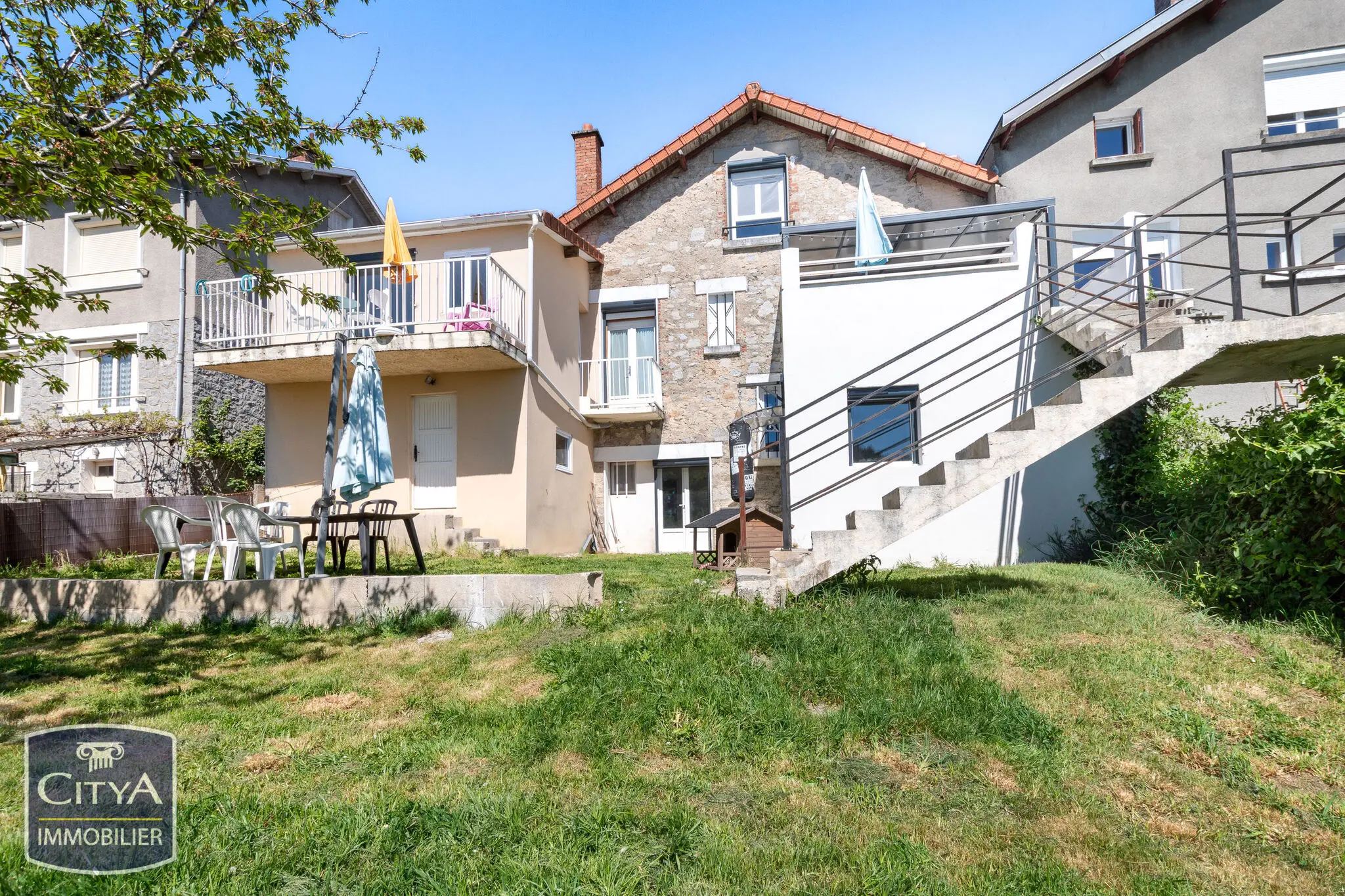 Photo 14 Maison 8 pièces 175m²