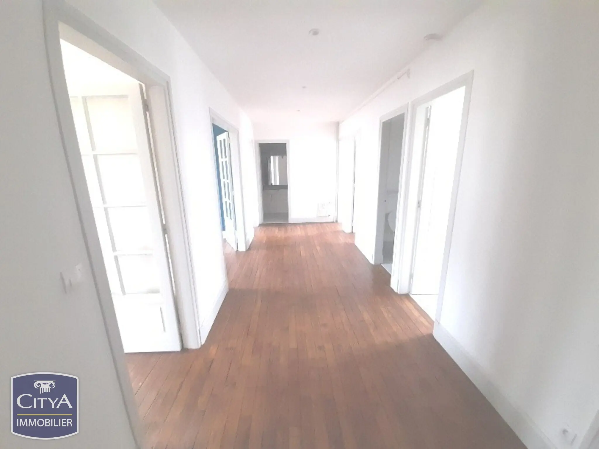 Photo 3 Appartement 4 pièces 94m²