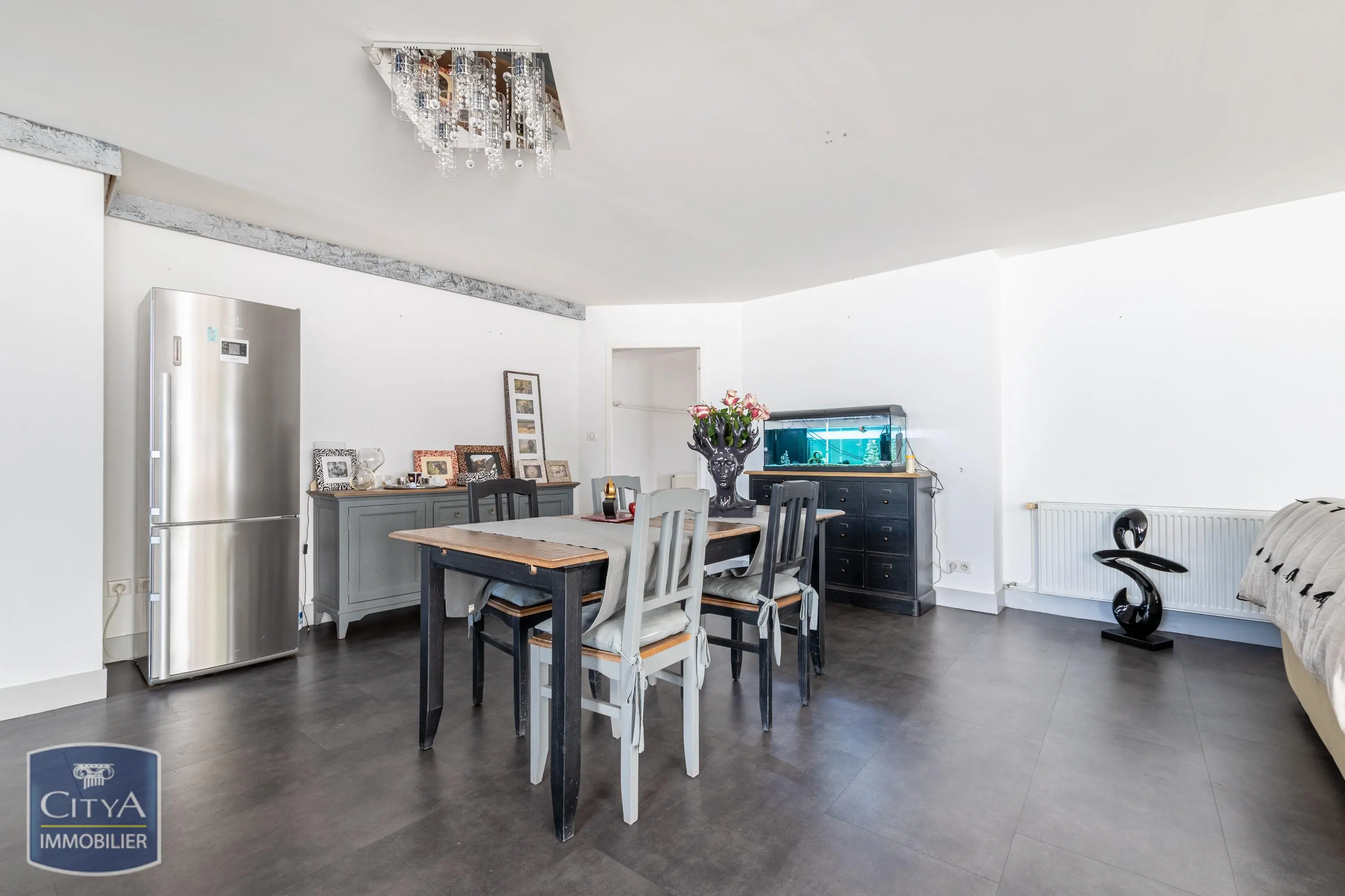 Photo 16 Appartement 5 pièces 148m²