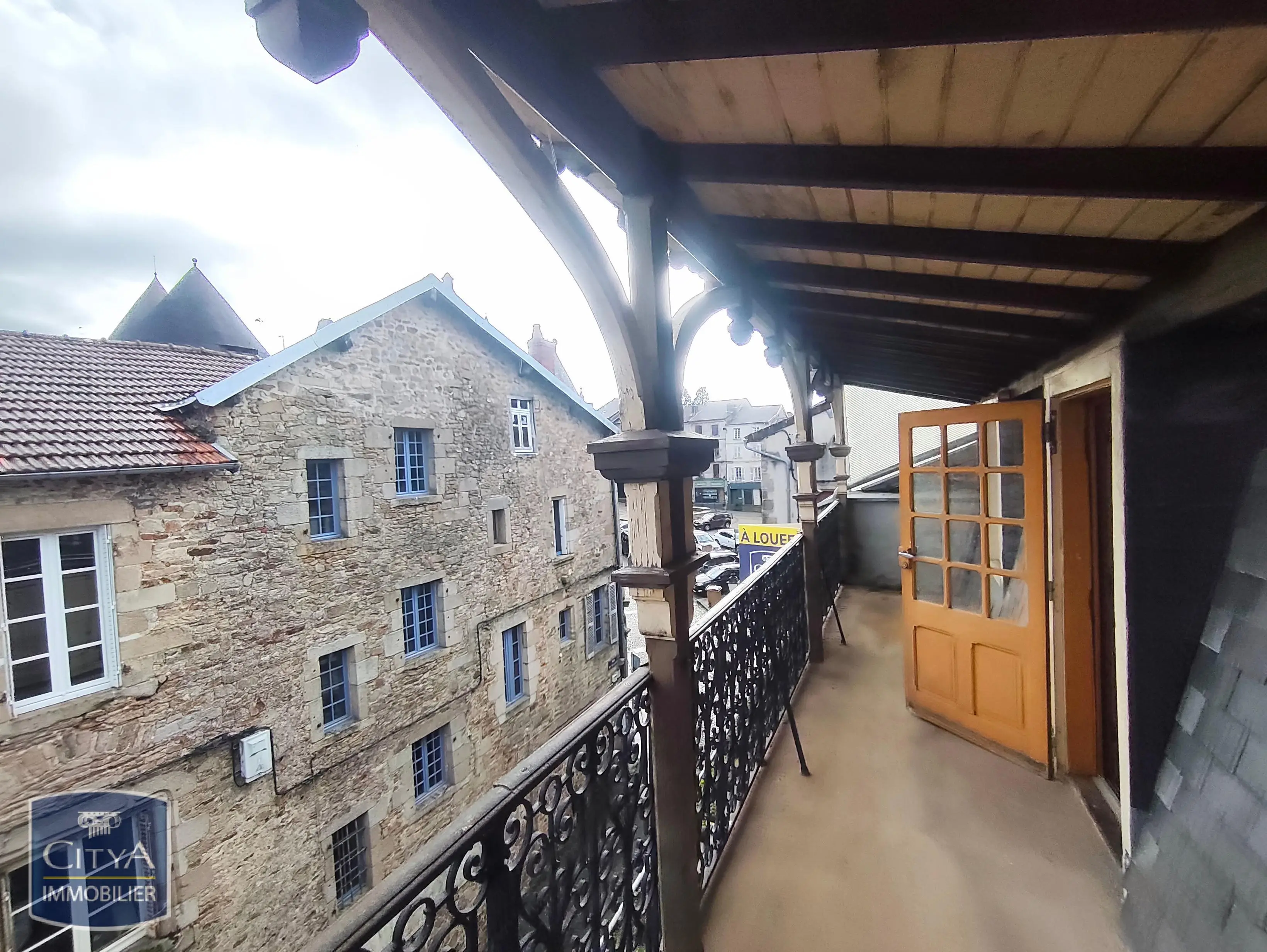 Photo 11 Immeuble 305m²