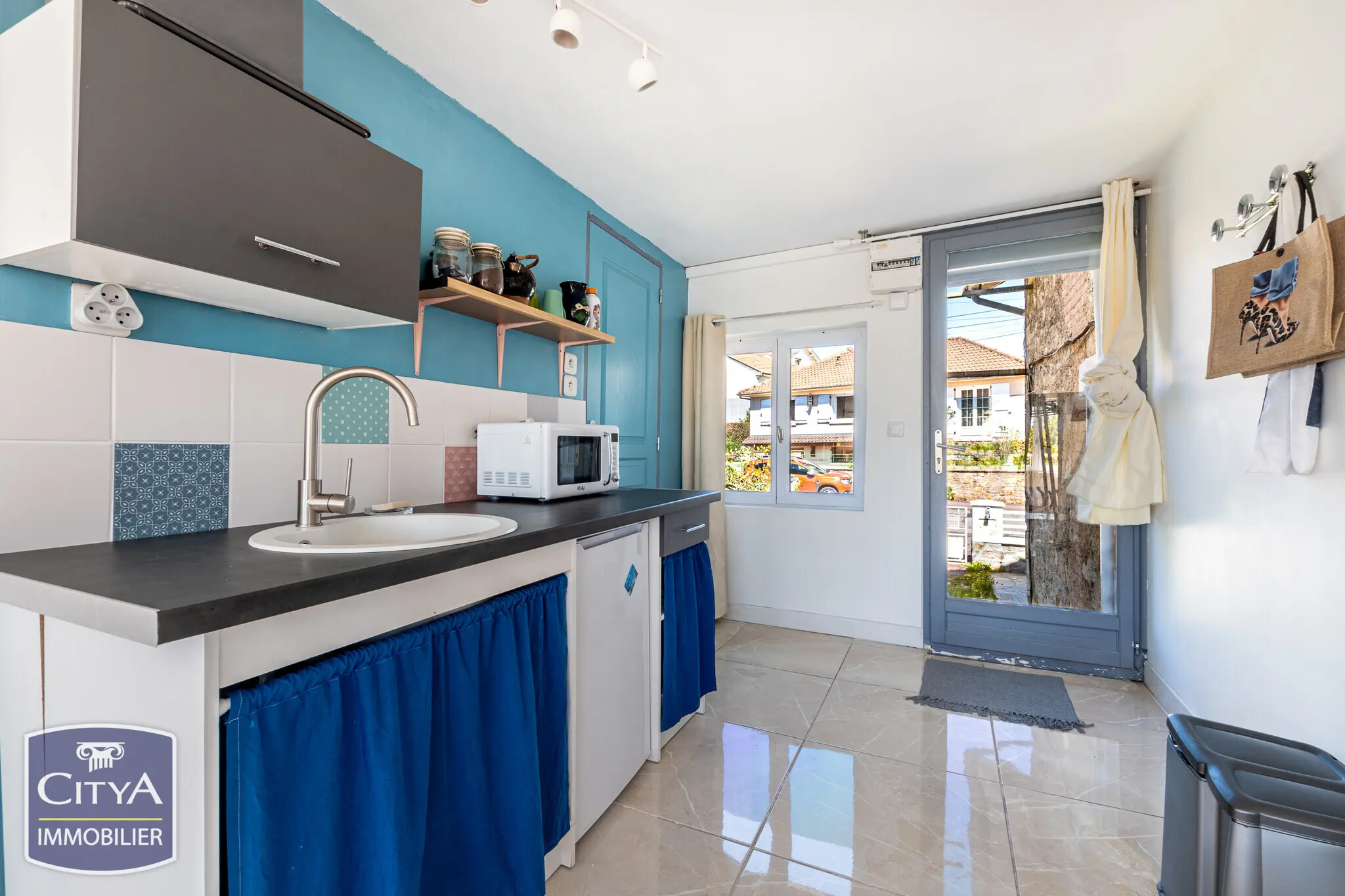 Photo 9 Maison 8 pièces 175m²