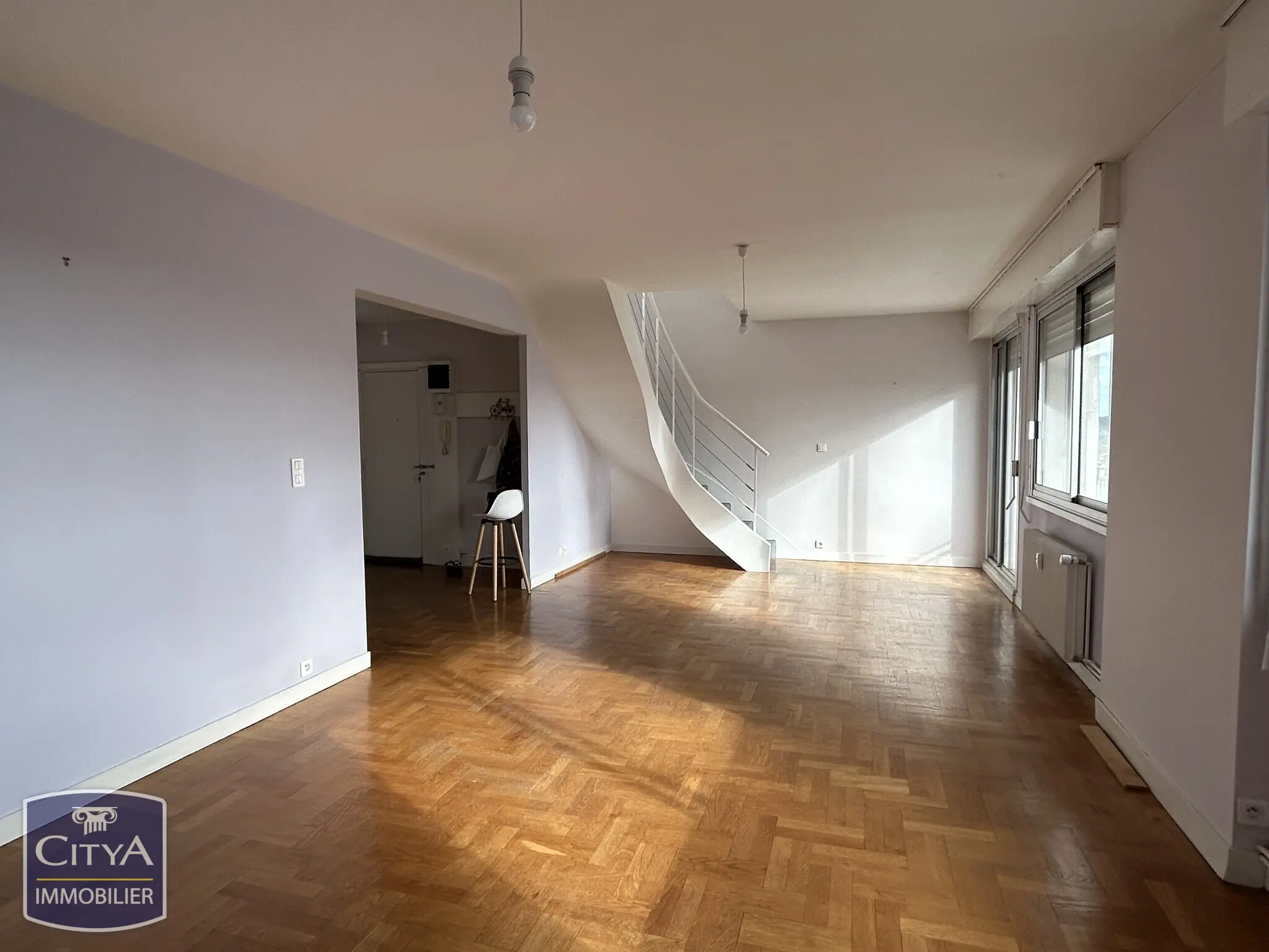 Photo 2 Appartement 5 pièces 118m²