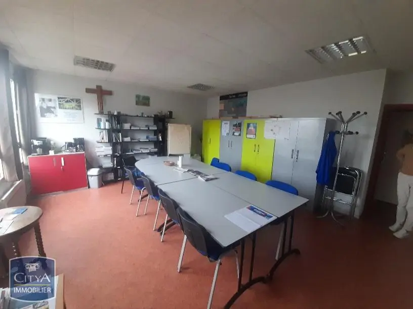 Photo 4 Fonds De Commerce 160m²