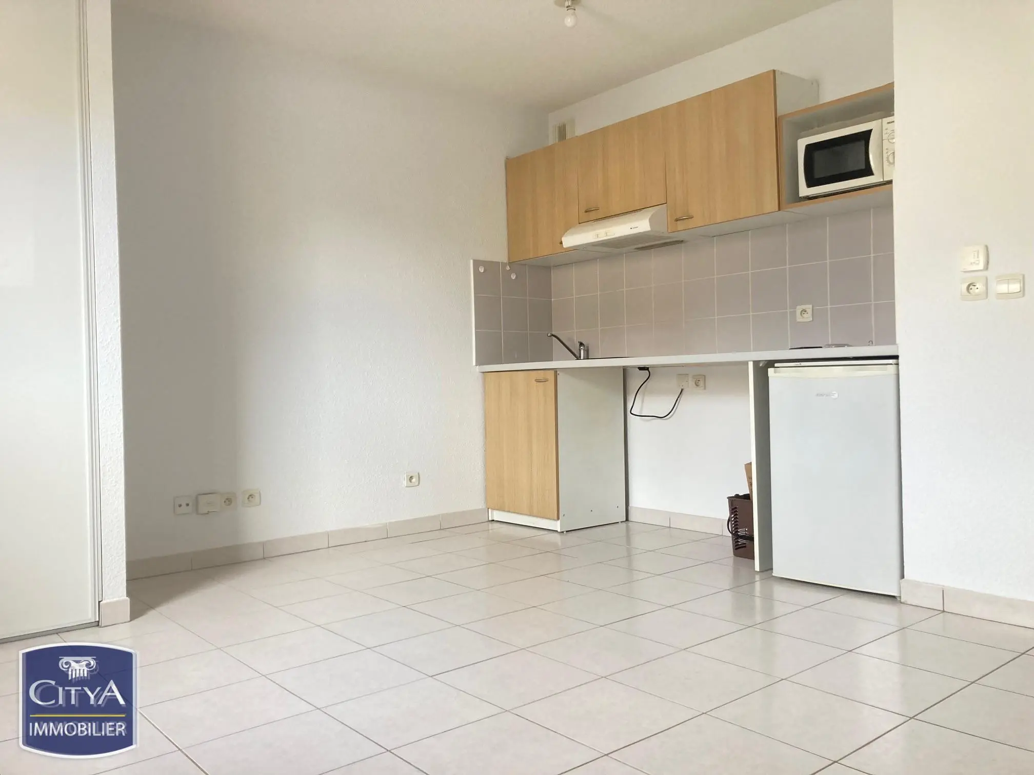 Photo 2 Appartement 1 pièce 25.8m²