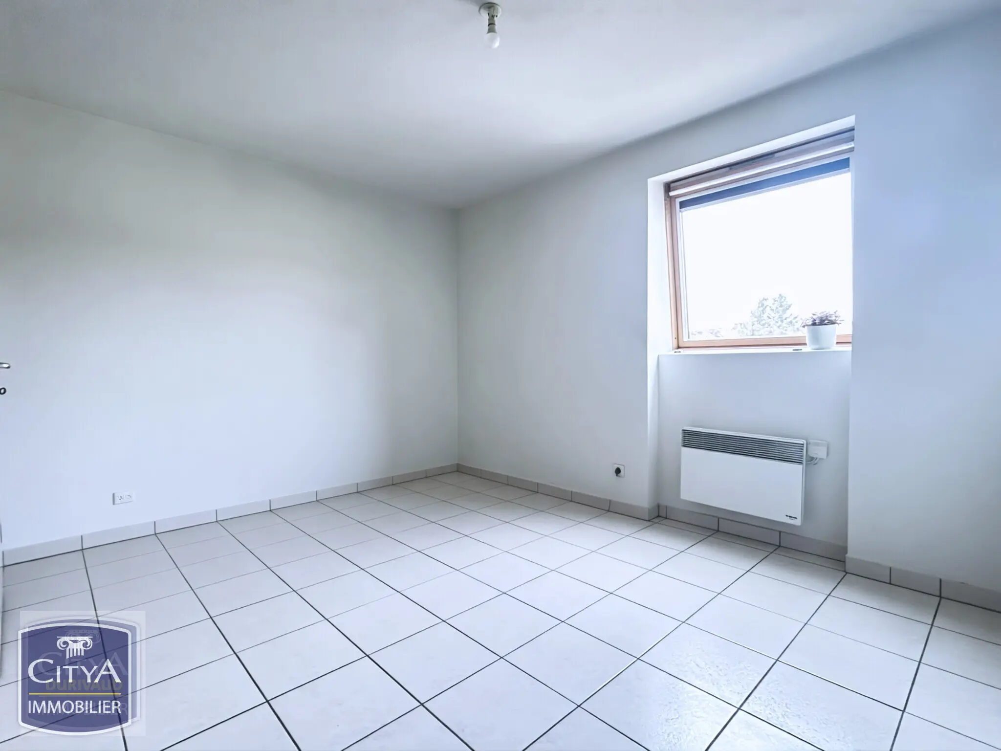 Photo 3 Appartement 1 pièce 24.27m²