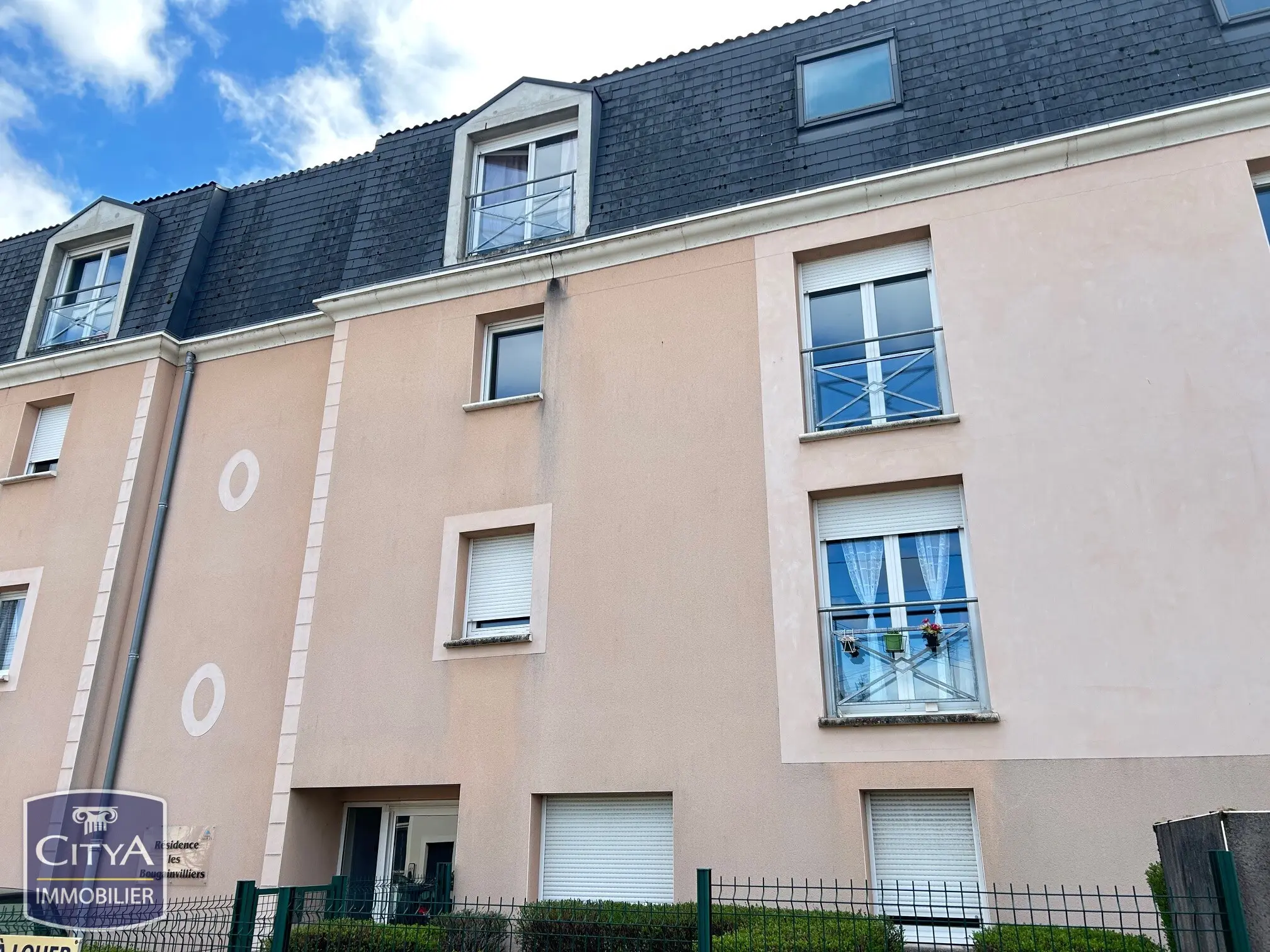 Photo 1 Appartement 1 pièce 22.92m²