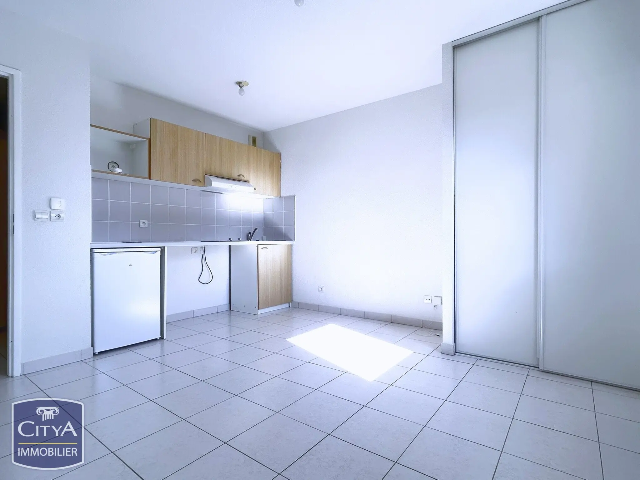 Photo 1 Appartement 1 pièce 23.21m²