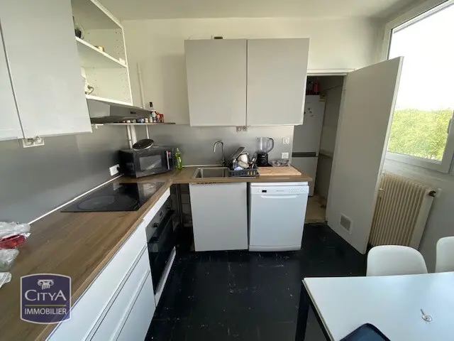 Photo 2 Appartement 4 pièces 73.94m²
