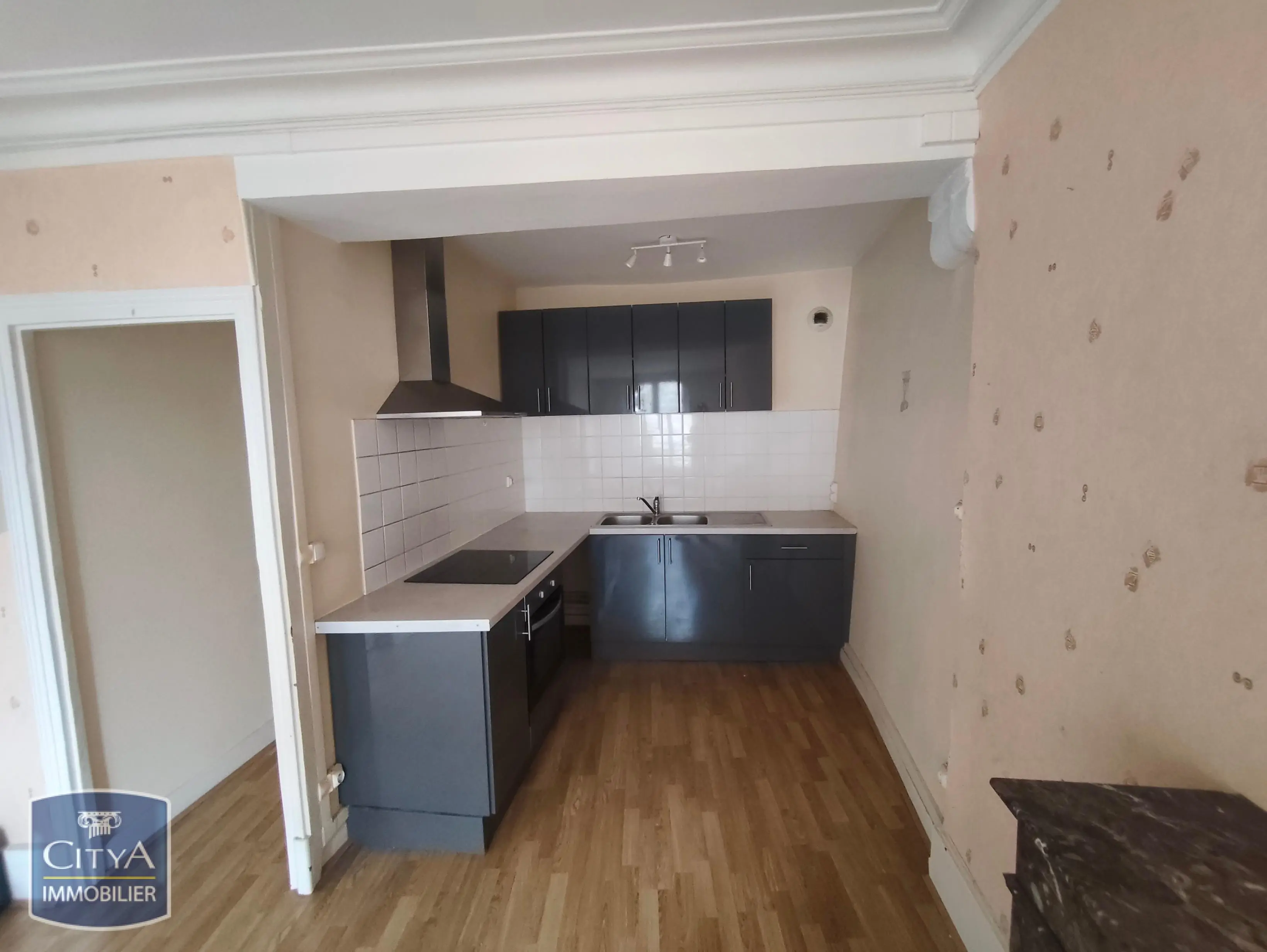 Photo 9 Immeuble 305m²